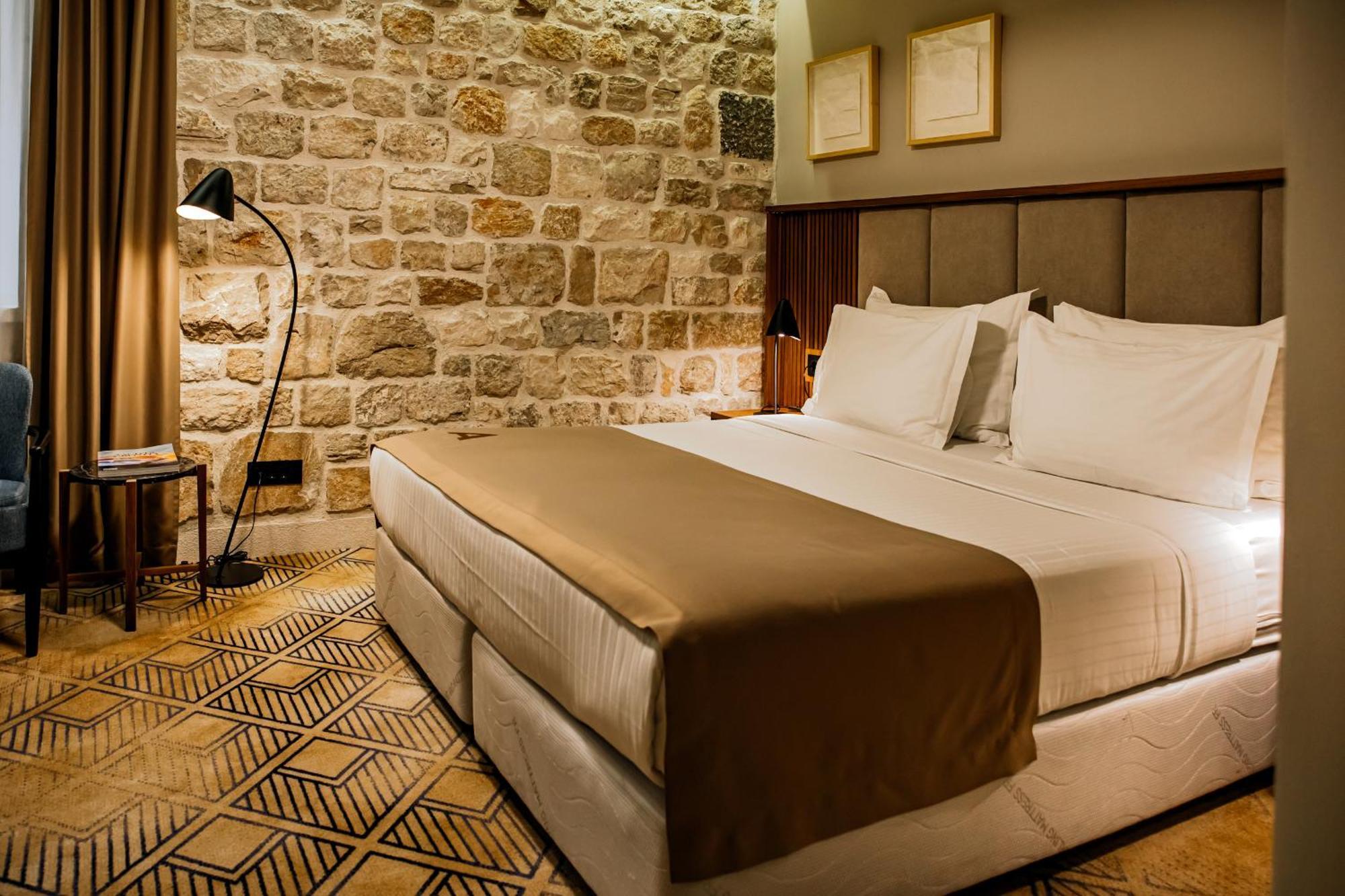 Armerun Heritage Hotel & Residences Sibenik Room photo
