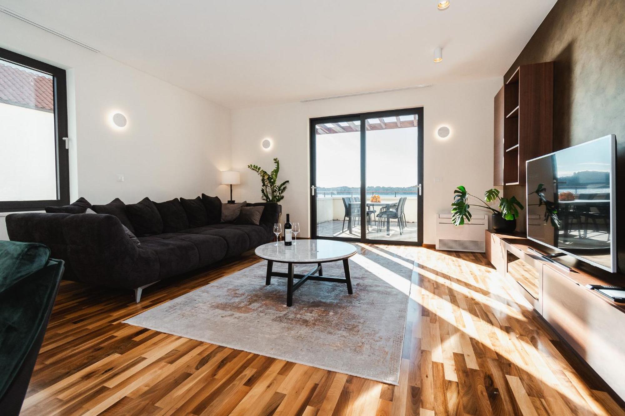 Armerun Heritage Hotel & Residences Sibenik Room photo